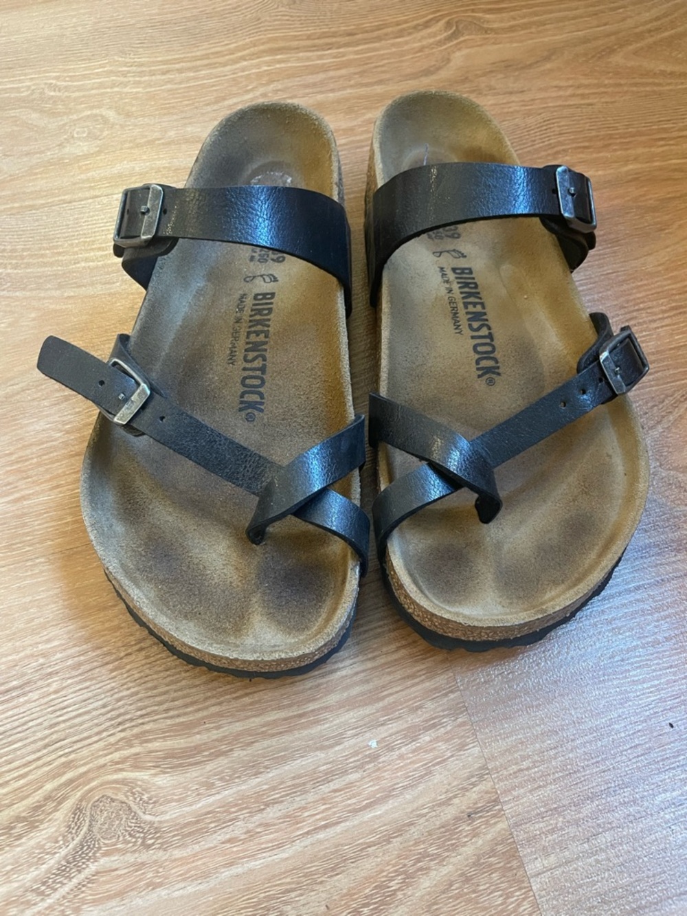 Birkenstock Black Buckle Mayari Sandal - Picture 2 of 4